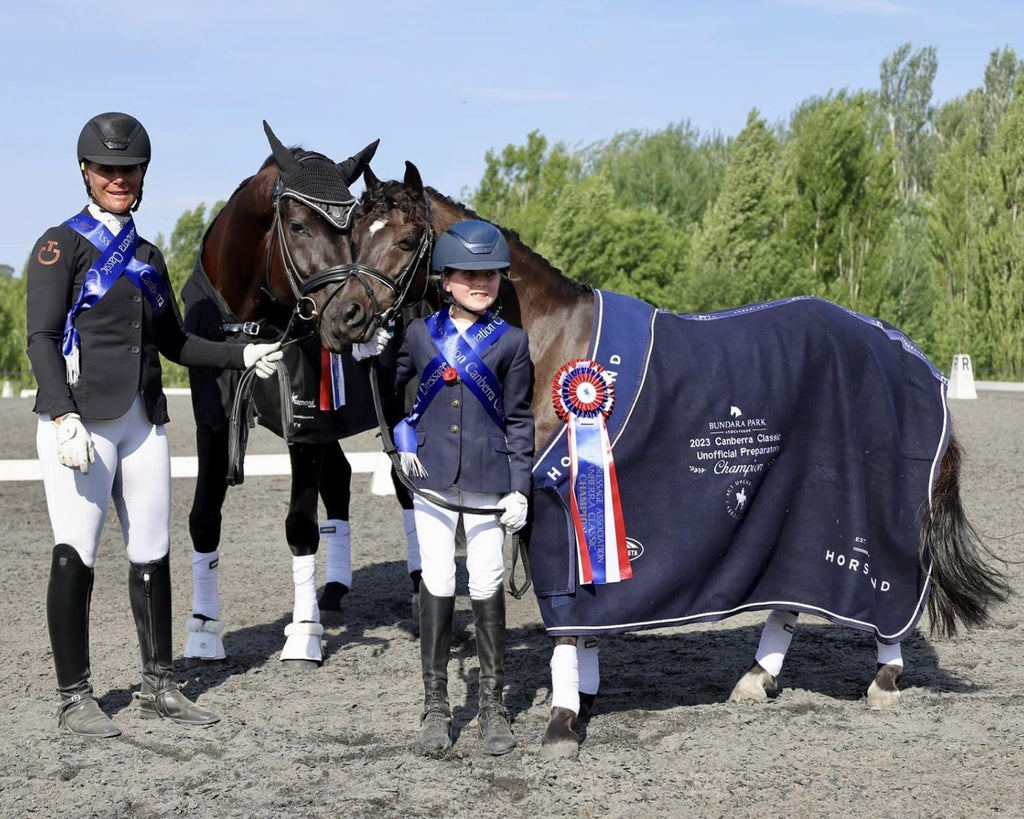 Nina & Anna-Sophia Boyd – BARE Equestrian